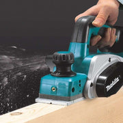 Rabot sans fil MAKITA DKP180ZJ 18 V 82 mm